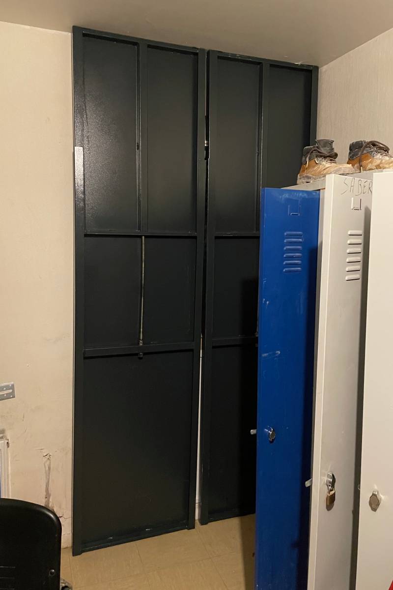 pose panneaux anti squat 3